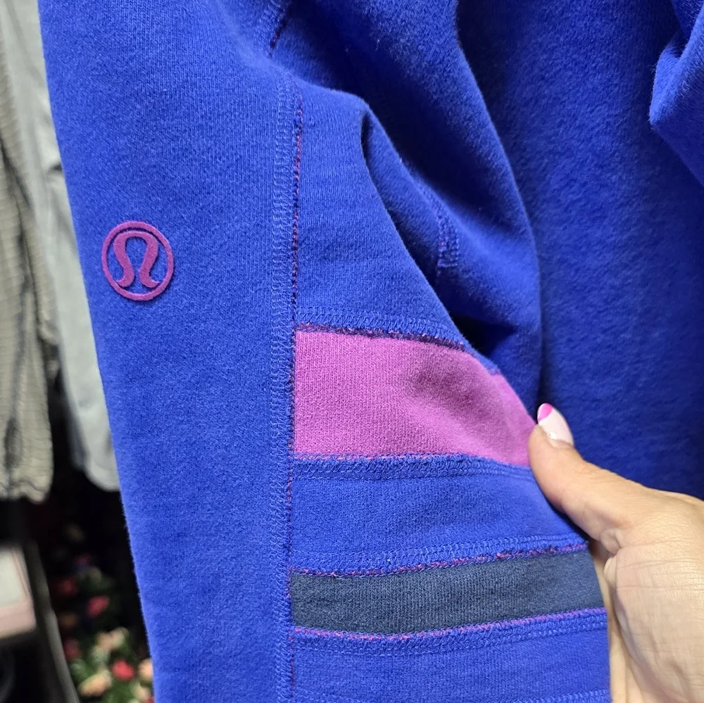 Lululemon Full Zip Size PTP 18" Jacket - Picture 5 of 5